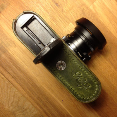 Leica M10 battery access