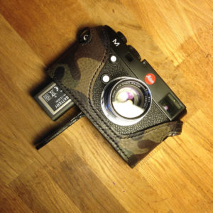 Leica MP240 half case